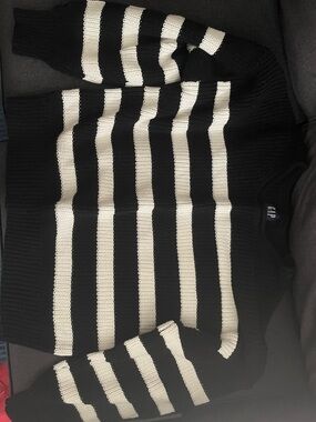 Gap 100% Cotton Sweater